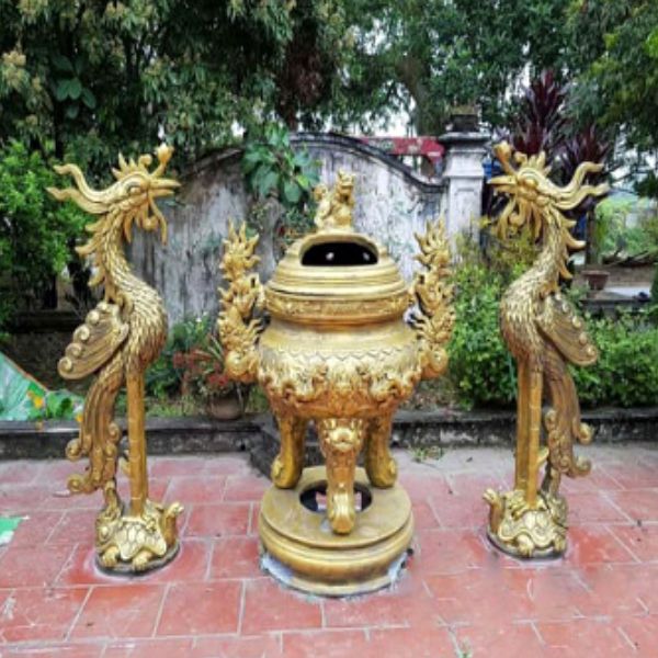 Đỉnh hóa vàng nhị long