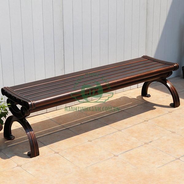 Ghế băng nhôm đúc tặng trường đại học