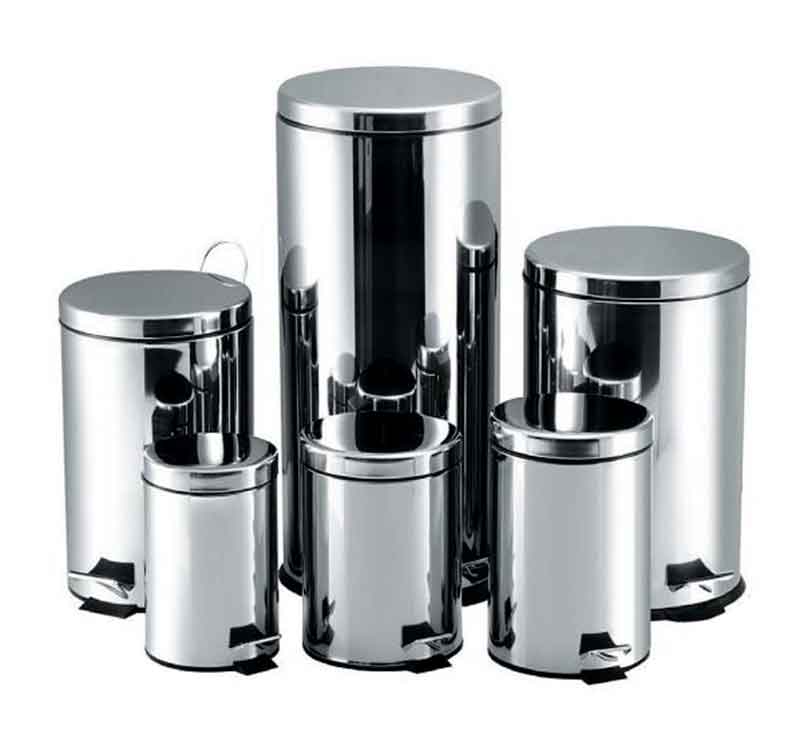 thung-rac-inox-dap-chan_1.jpg