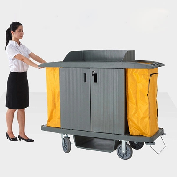Xe đẩy dọn vệ sinh